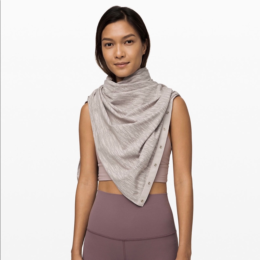 NEW LULULEMON Women Vinyasa Scarf Space Dye Grey